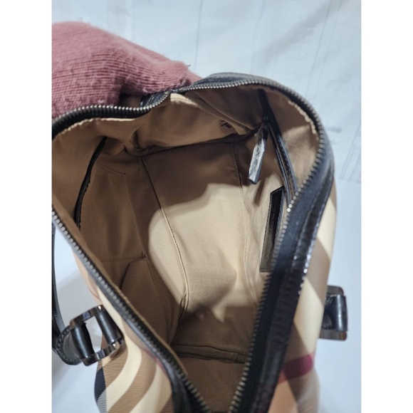 Authentic Burberry Nova Check PVC and Patent Leather Chester Boston Bag - Picture 15 of 15